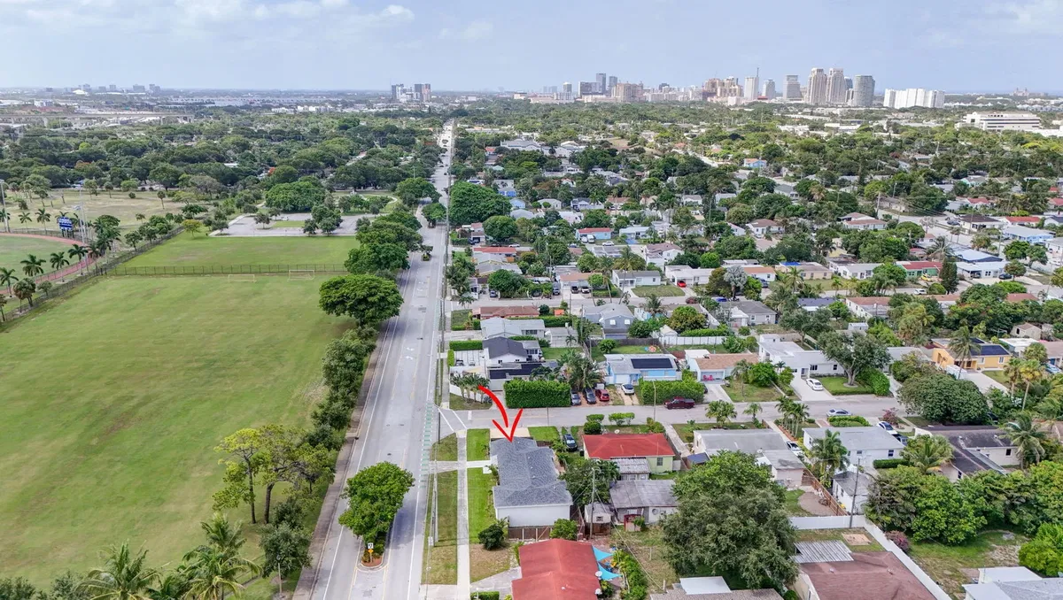 West Palm Beach Residence photo 16