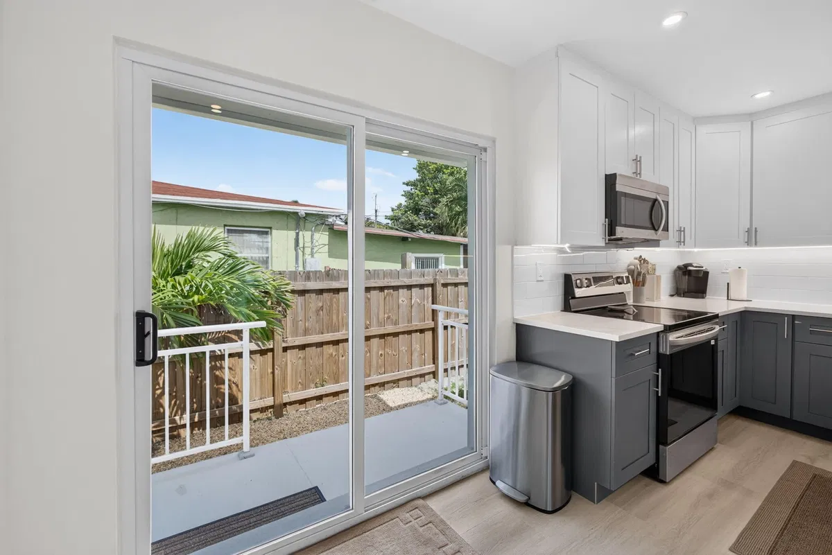 West Palm Beach Residence photo 64