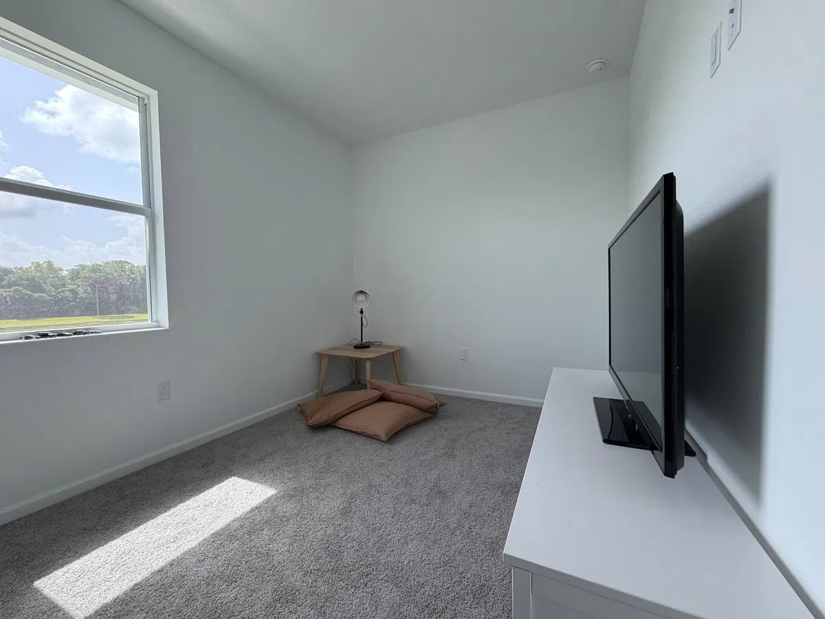 Residence photo 19