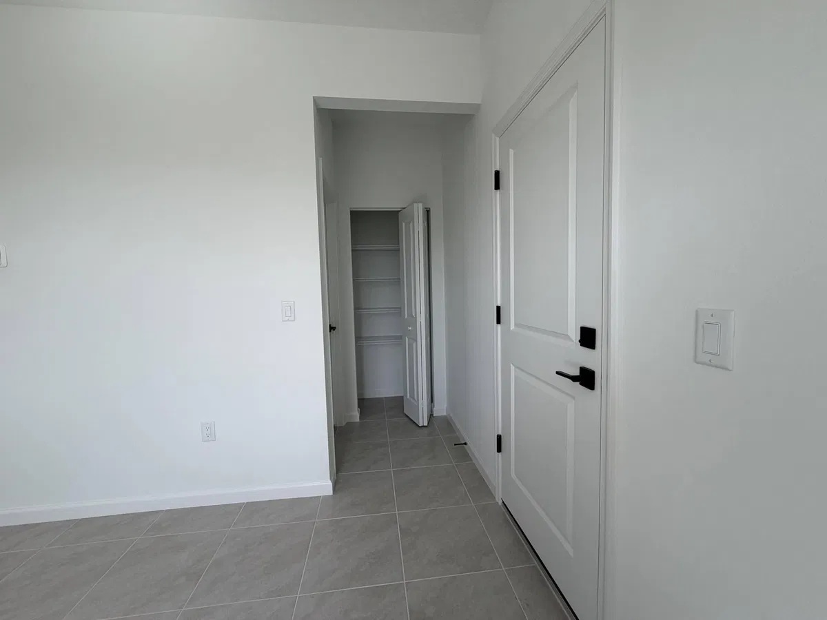 Residence photo 22