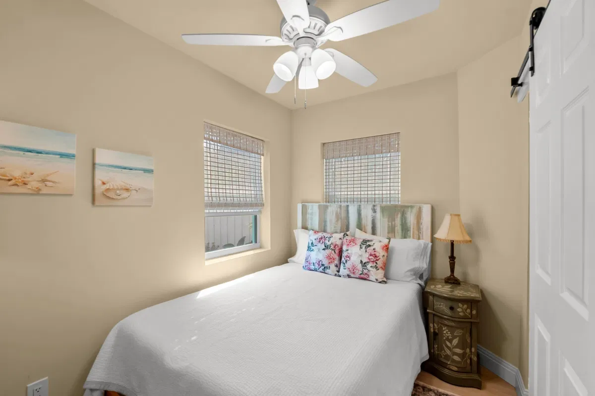  Residence photo 10