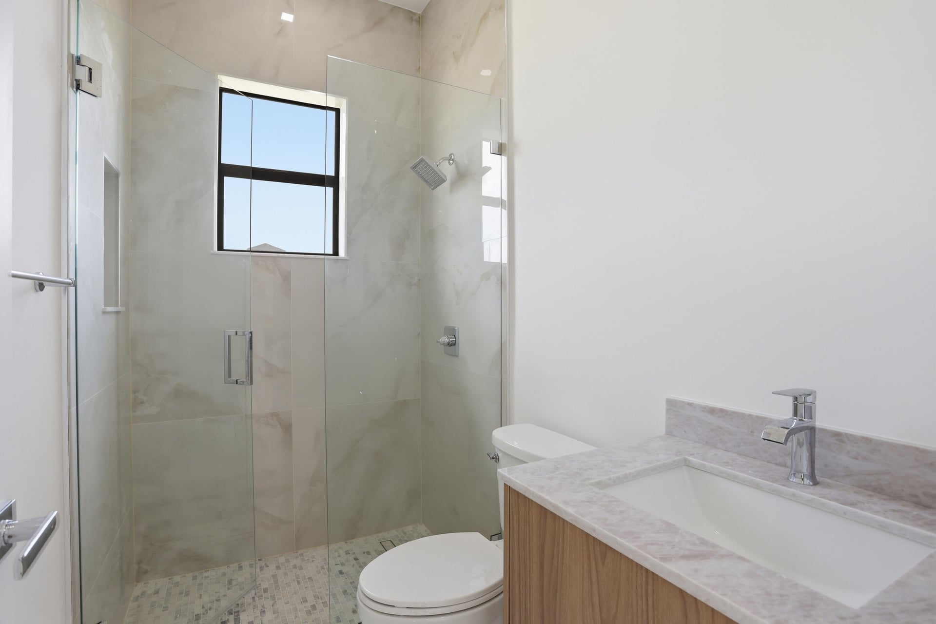Residence photo 16