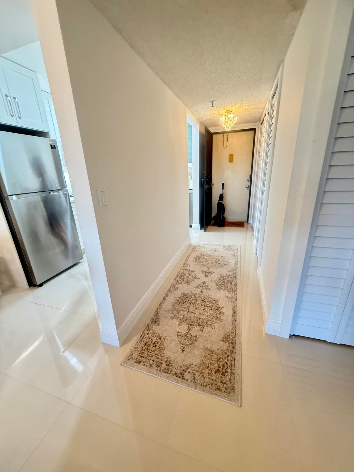  Unit 402 photo 22