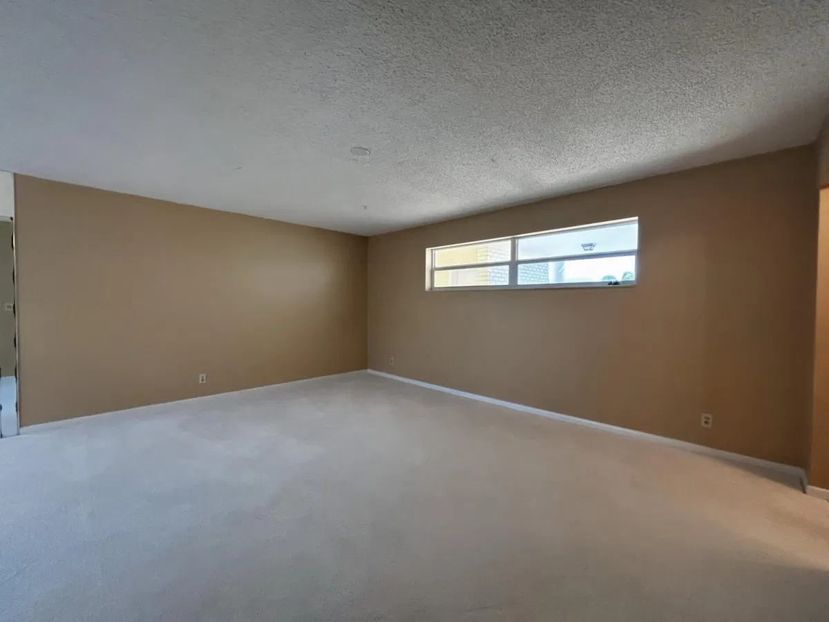 Unit 202 photo 7