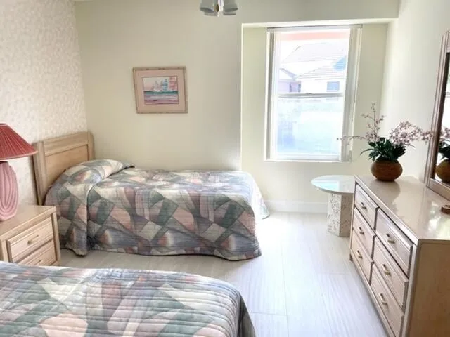 Residence photo 10