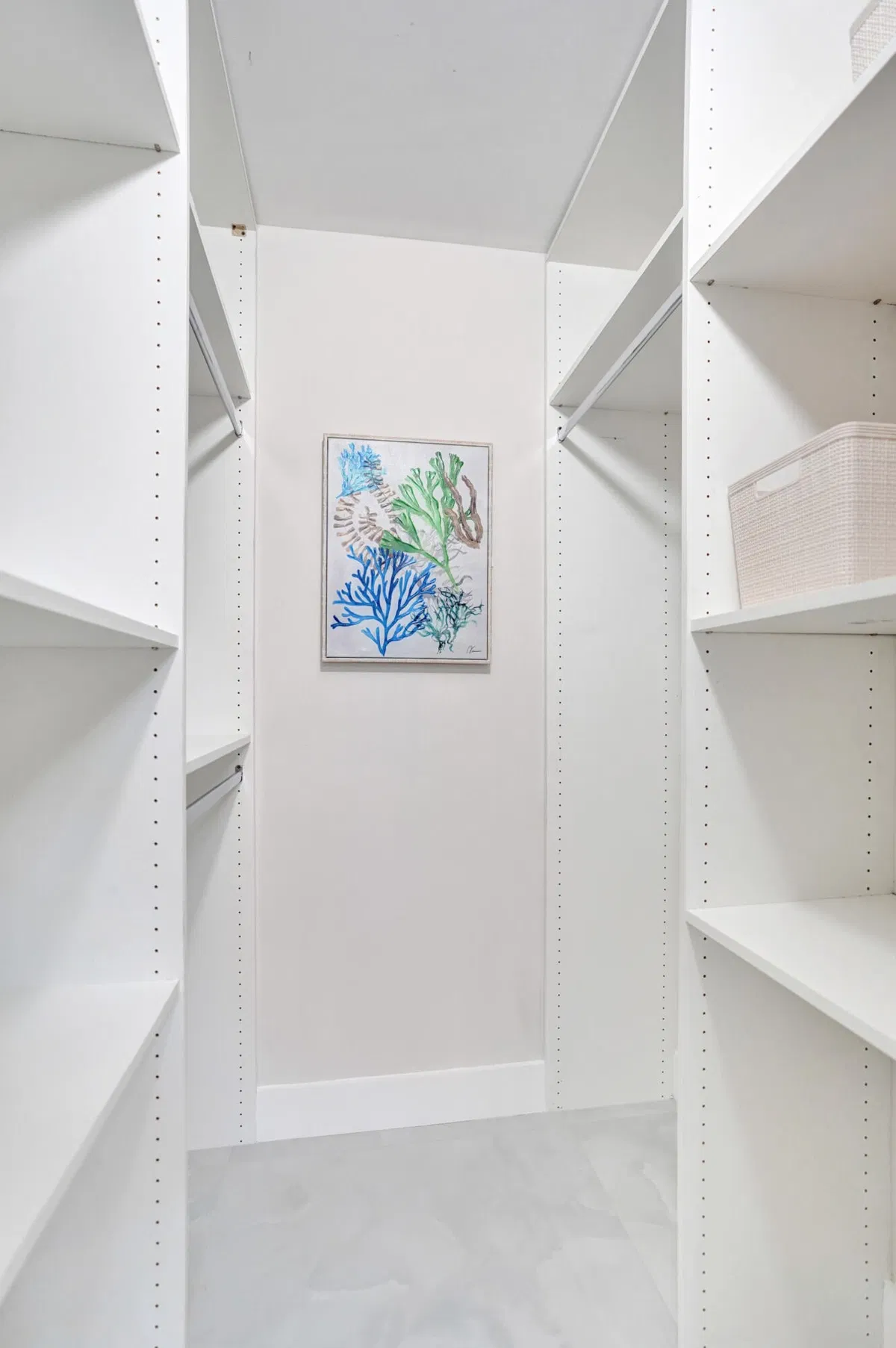 Unit 402 photo 22