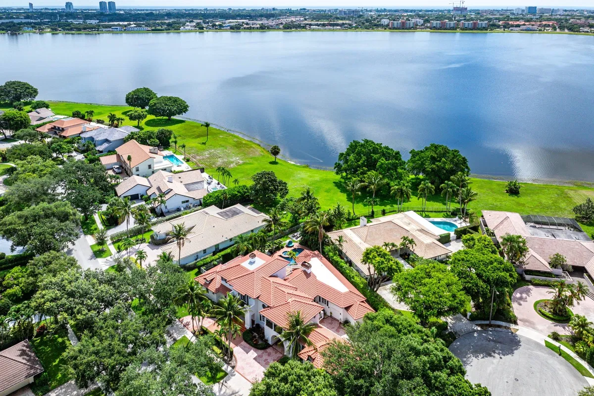 West Palm Beach Residence photo 37