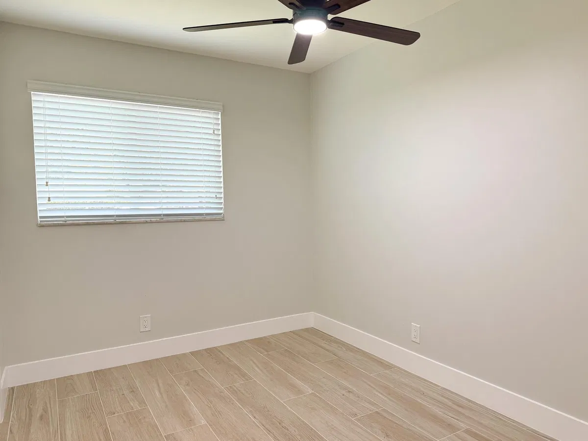  Residence photo 10