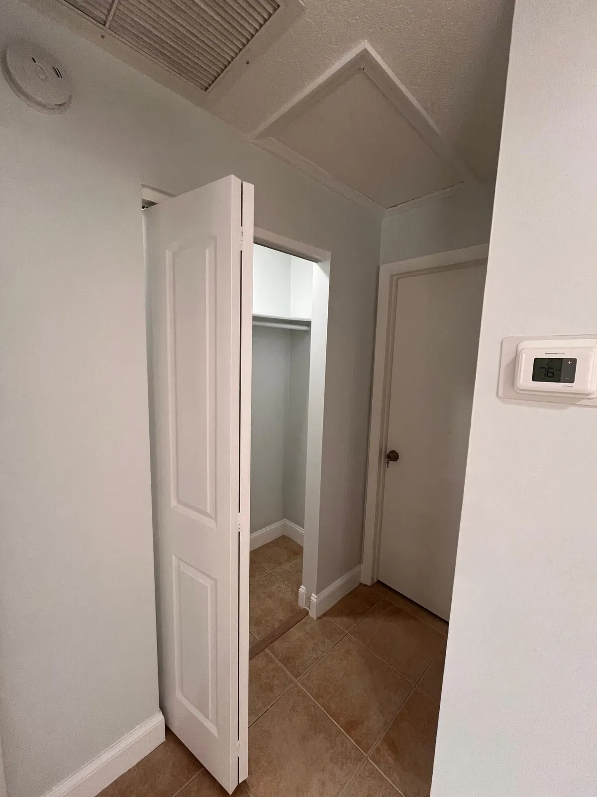 Residence photo 4