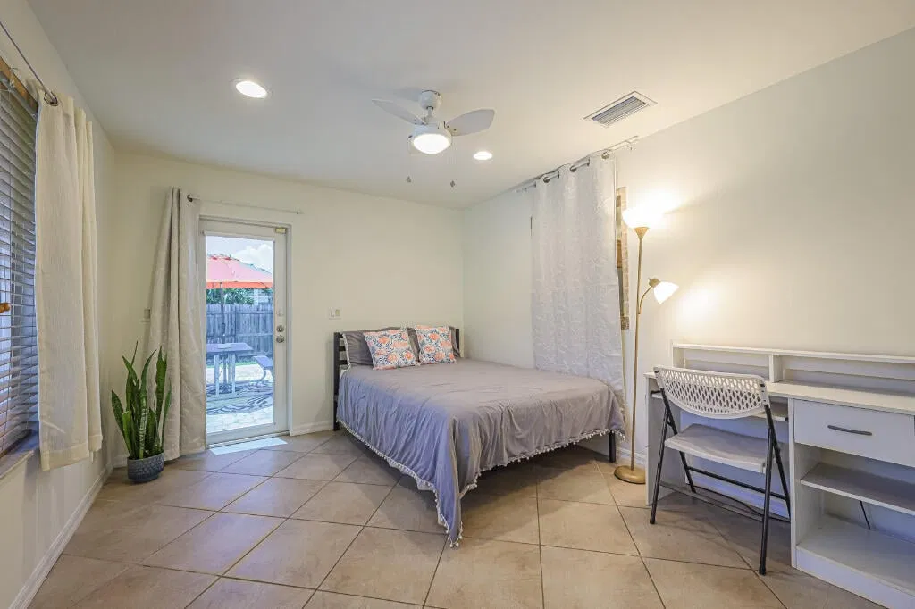 Residence photo 22