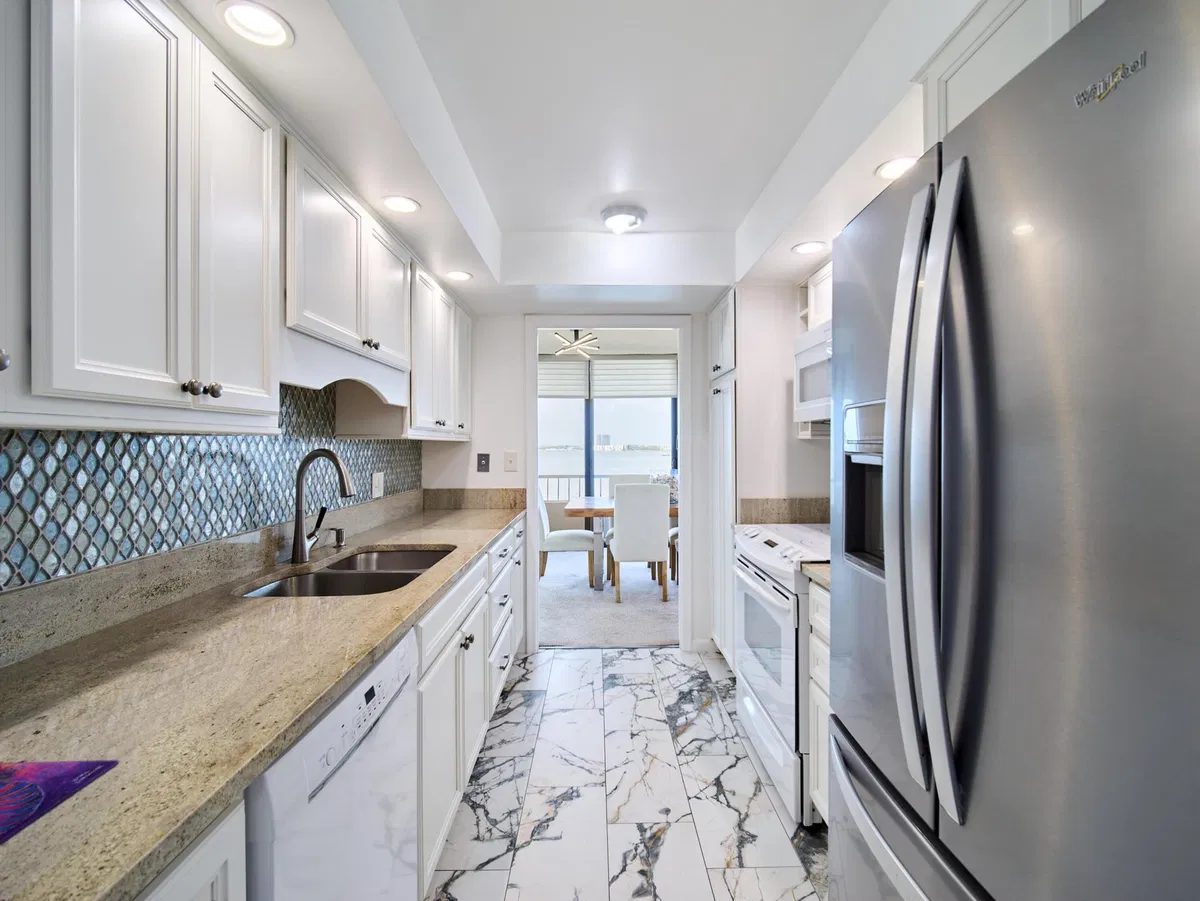 Water Glades Unit 9D photo 13