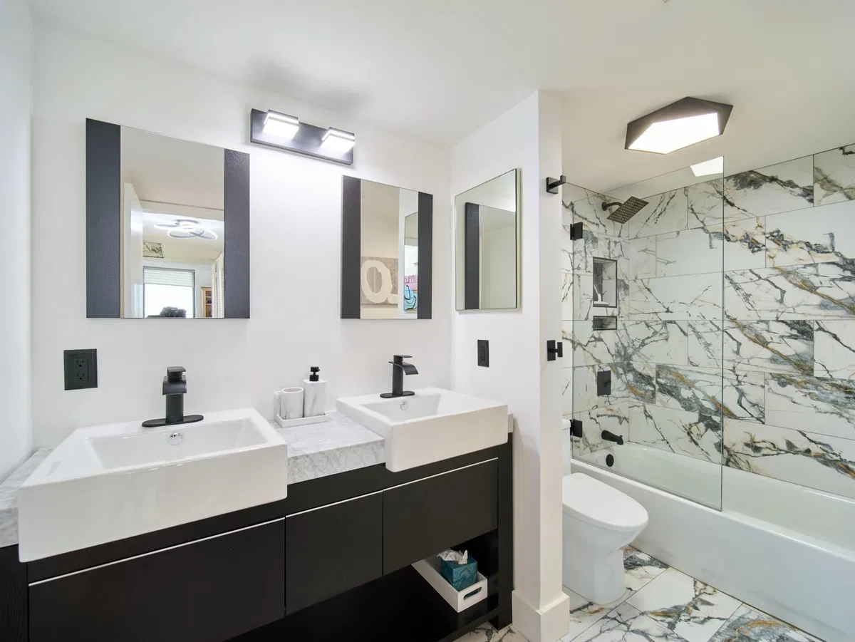 Water Glades Unit 9D photo 22