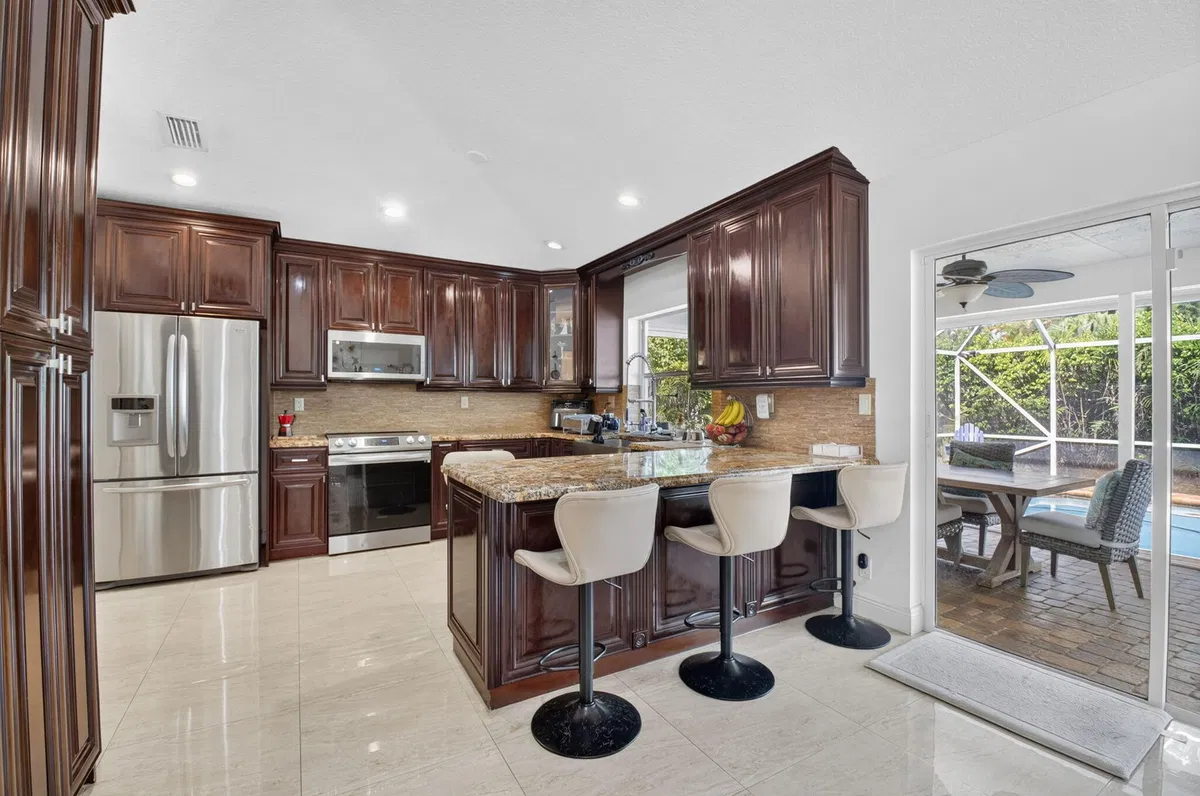 Boca Isles Residence photo 13