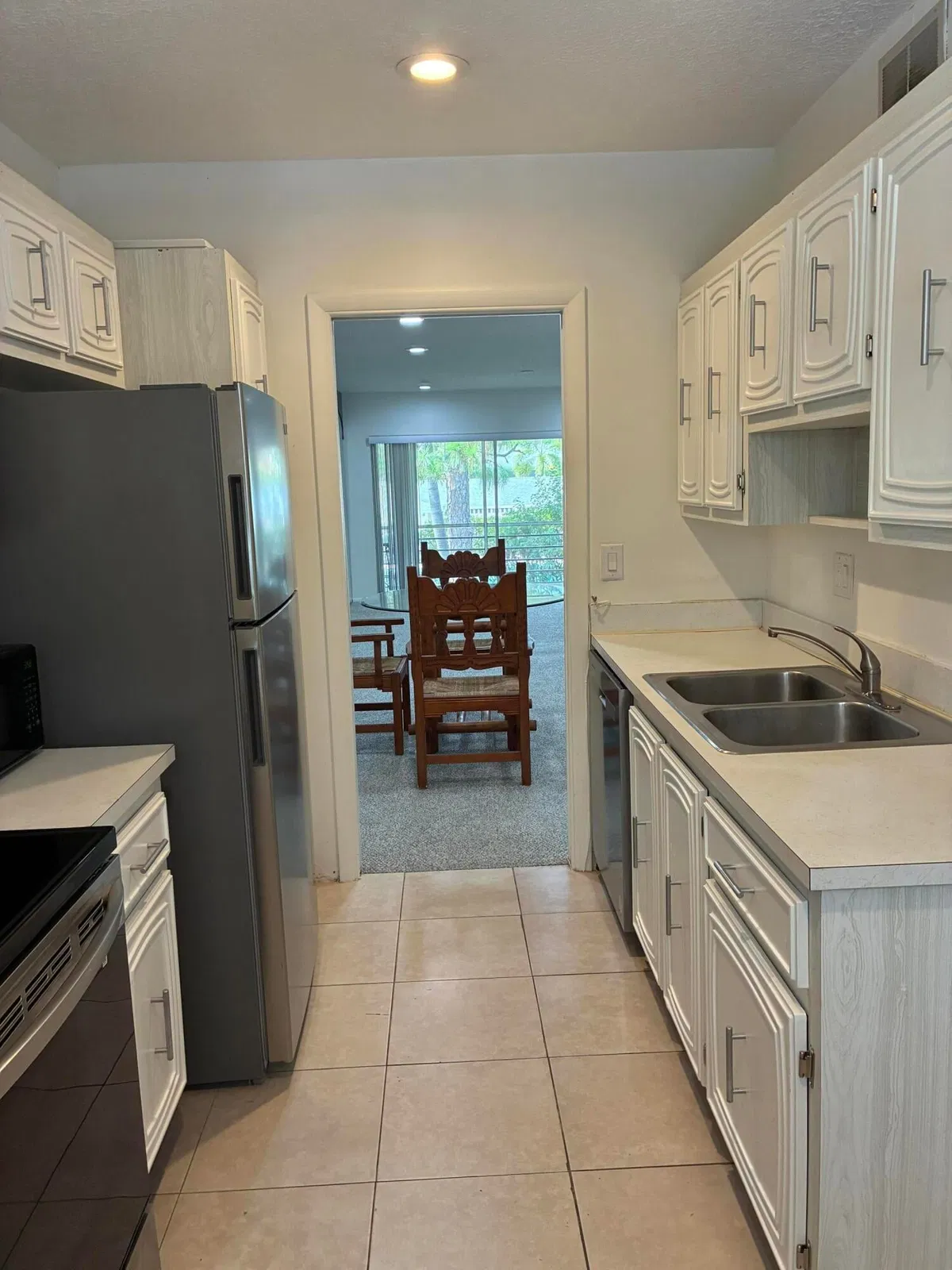  Unit 908 photo 13