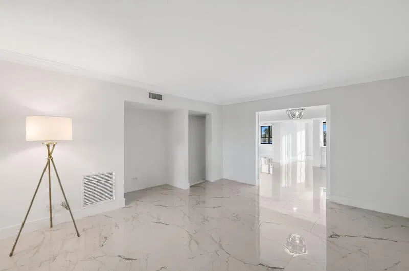 Unit D314 photo 28