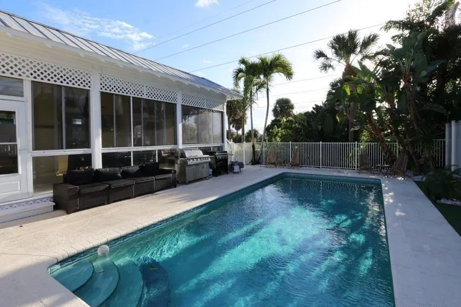 Residence photo 4