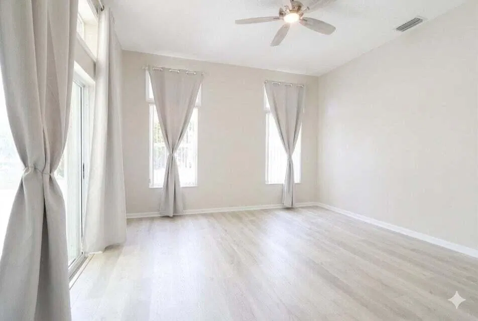 Residence photo 10