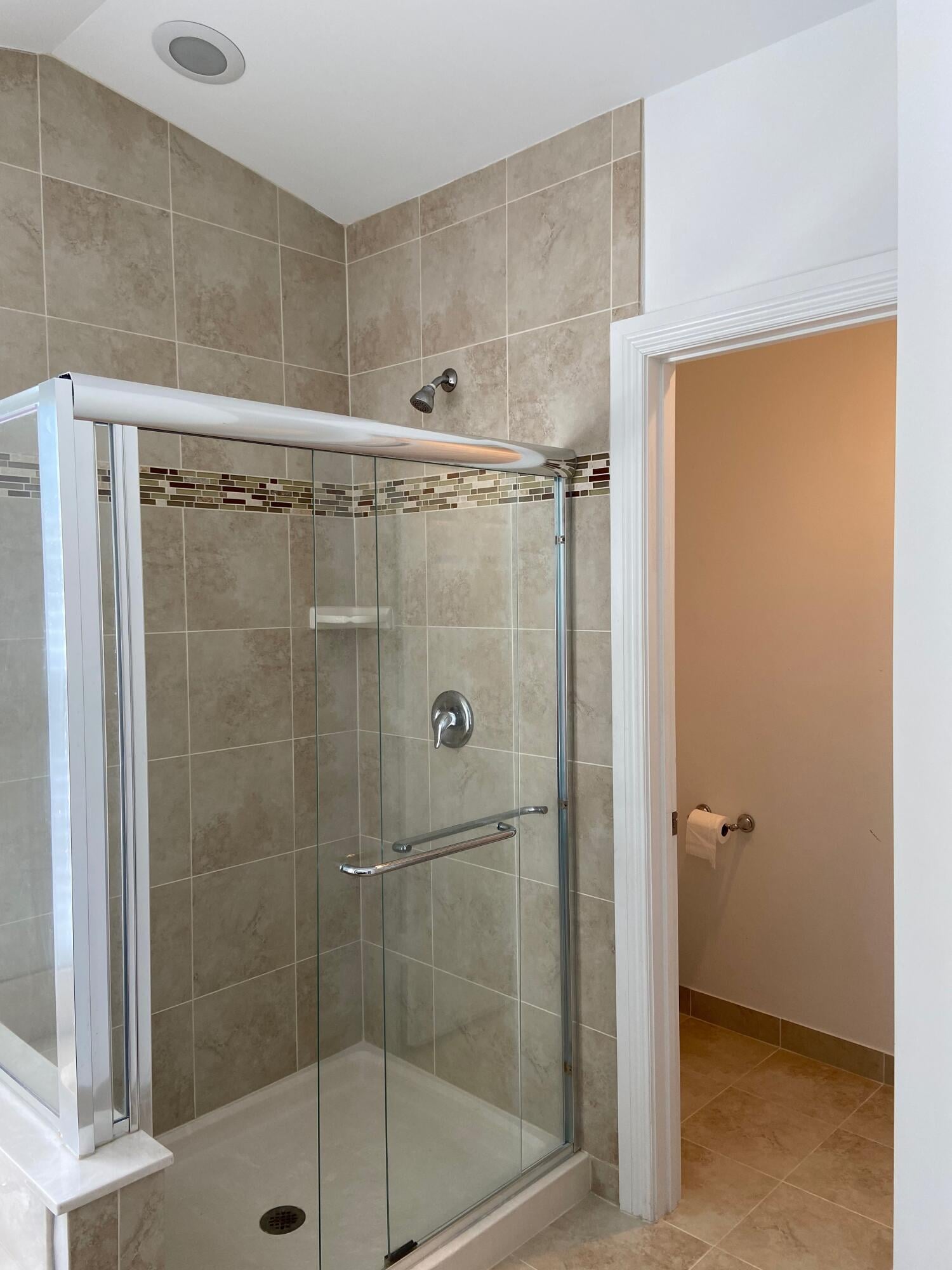 Residence photo 34