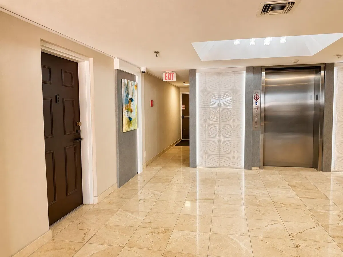  Unit 101 photo 22