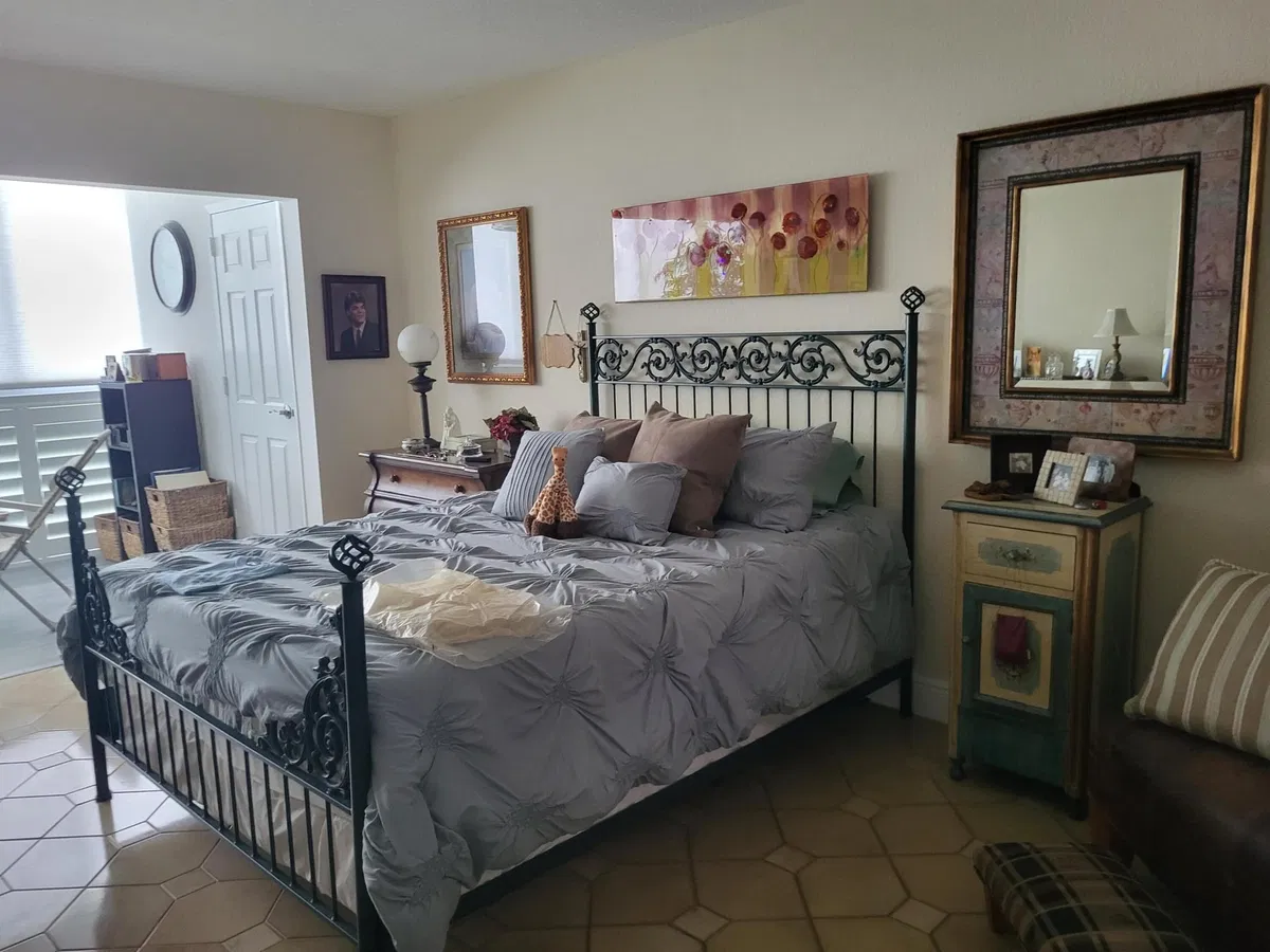 Via Poinciana Lake Worth Unit 311