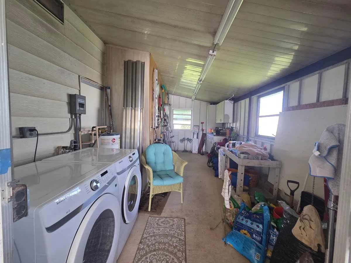 Residence photo 19