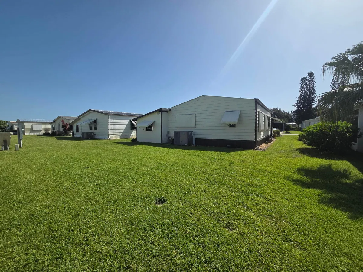 Residence photo 22