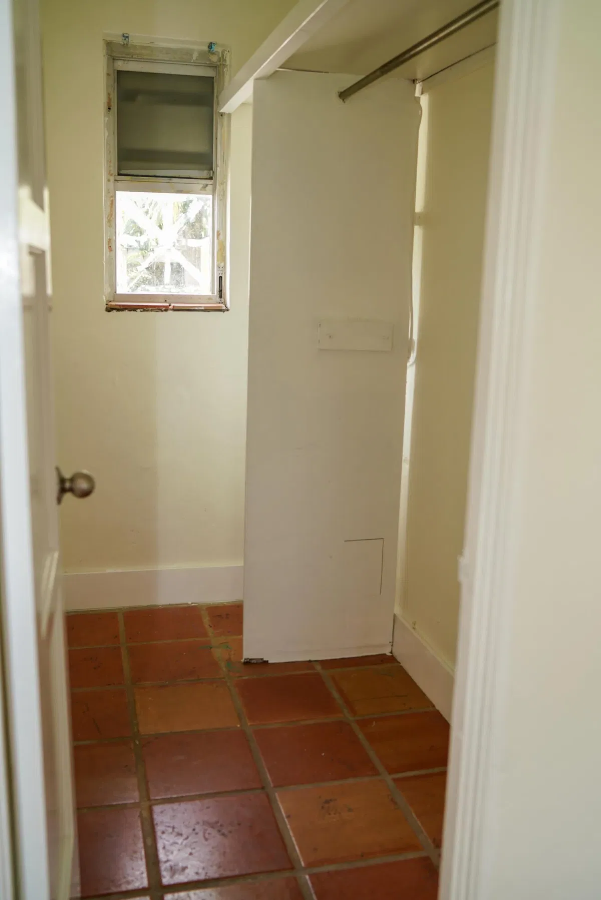 Unit 404 photo 7