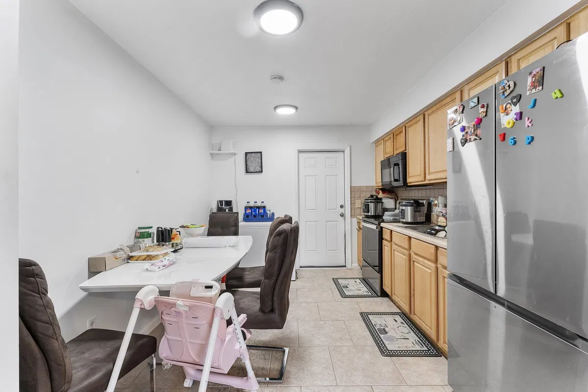 Residence photo 22