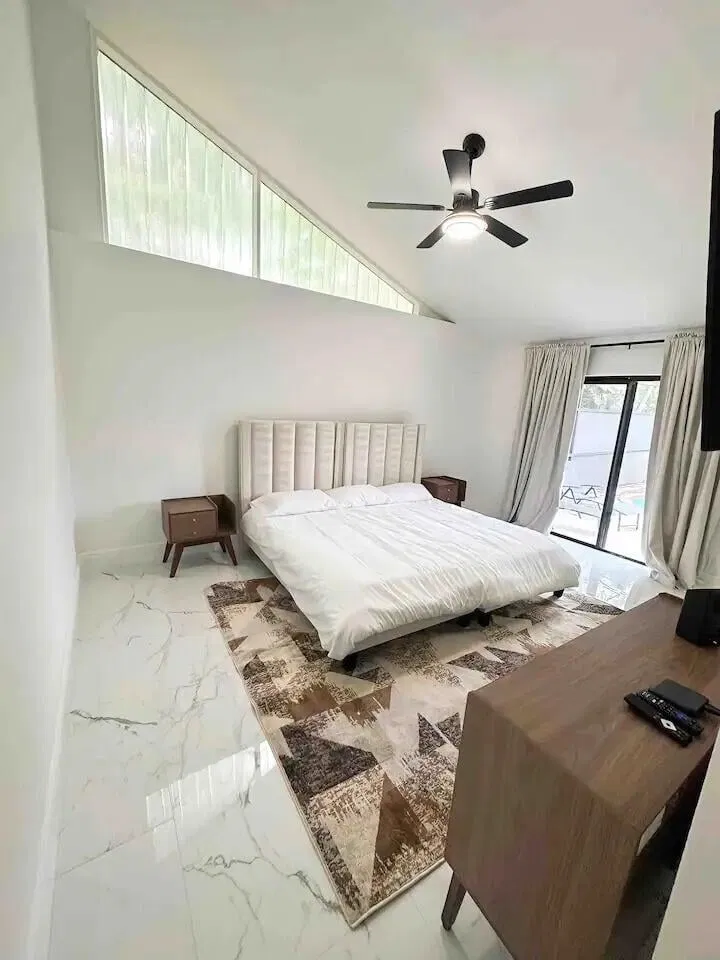 Residence photo 10
