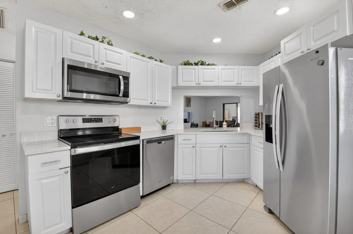  Residence photo 13