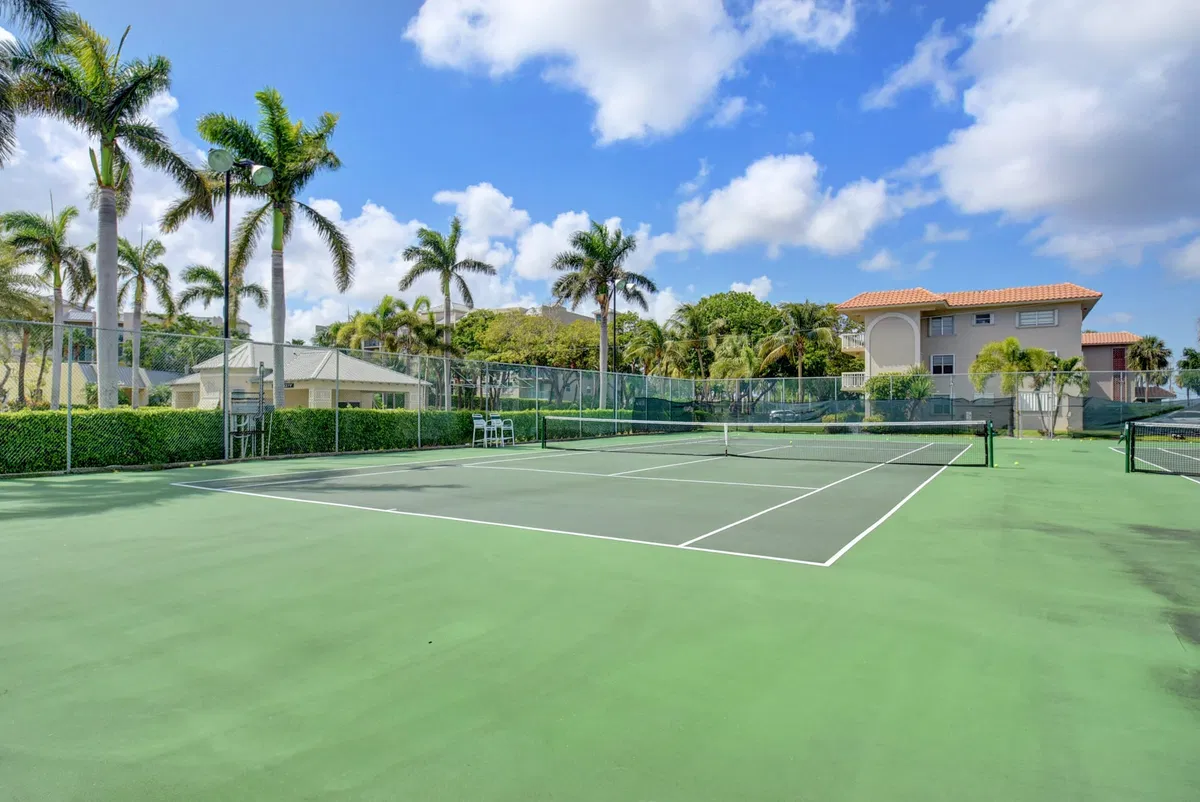 Boca Raton Unit Unit 403 photo 34