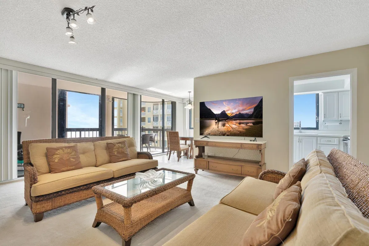 Eastpointe Singer Island Unit 11A photo 7