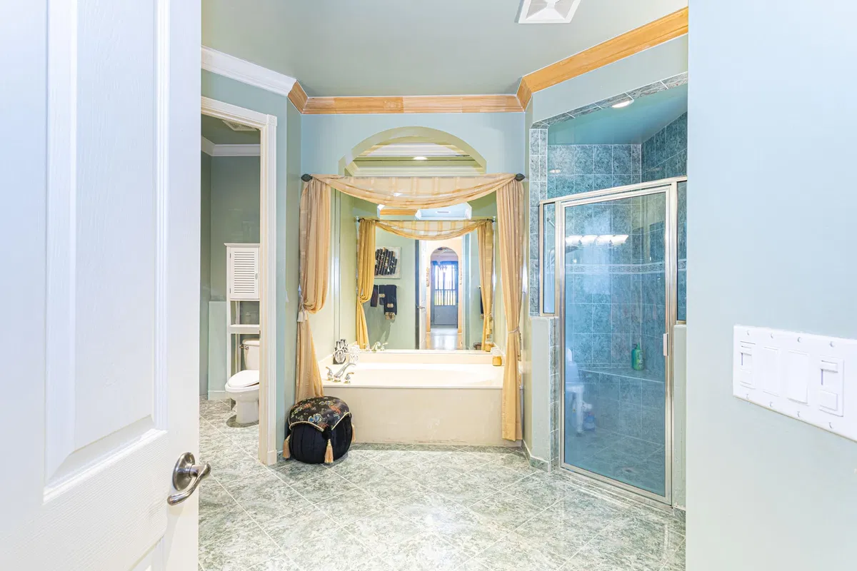 Residence photo 31