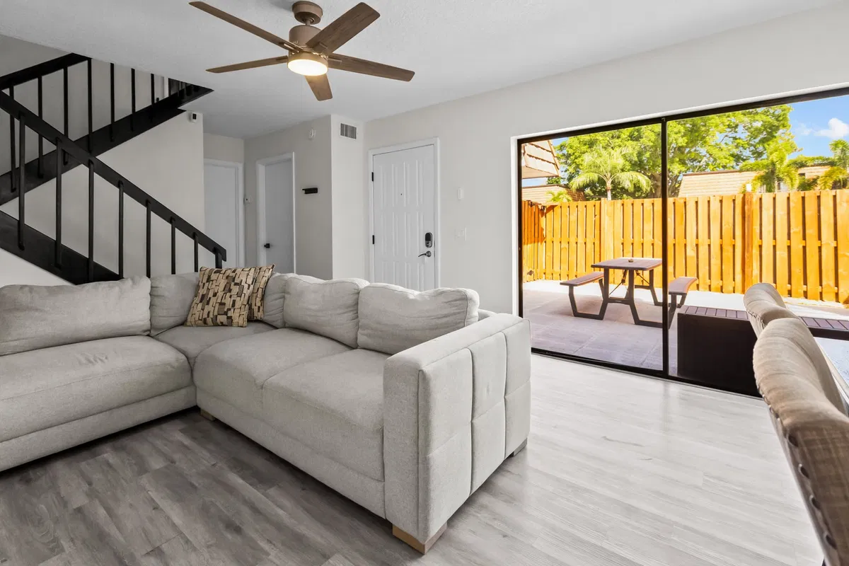 Residence photo 10