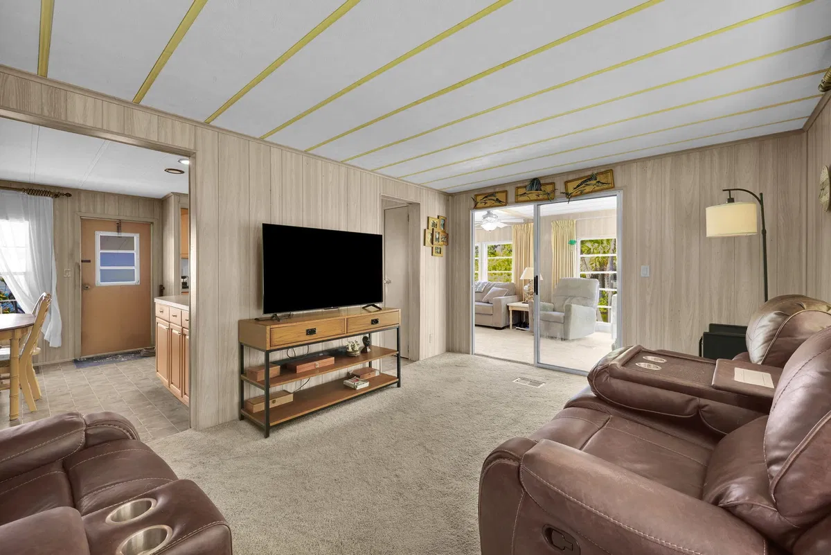 Residence photo 13