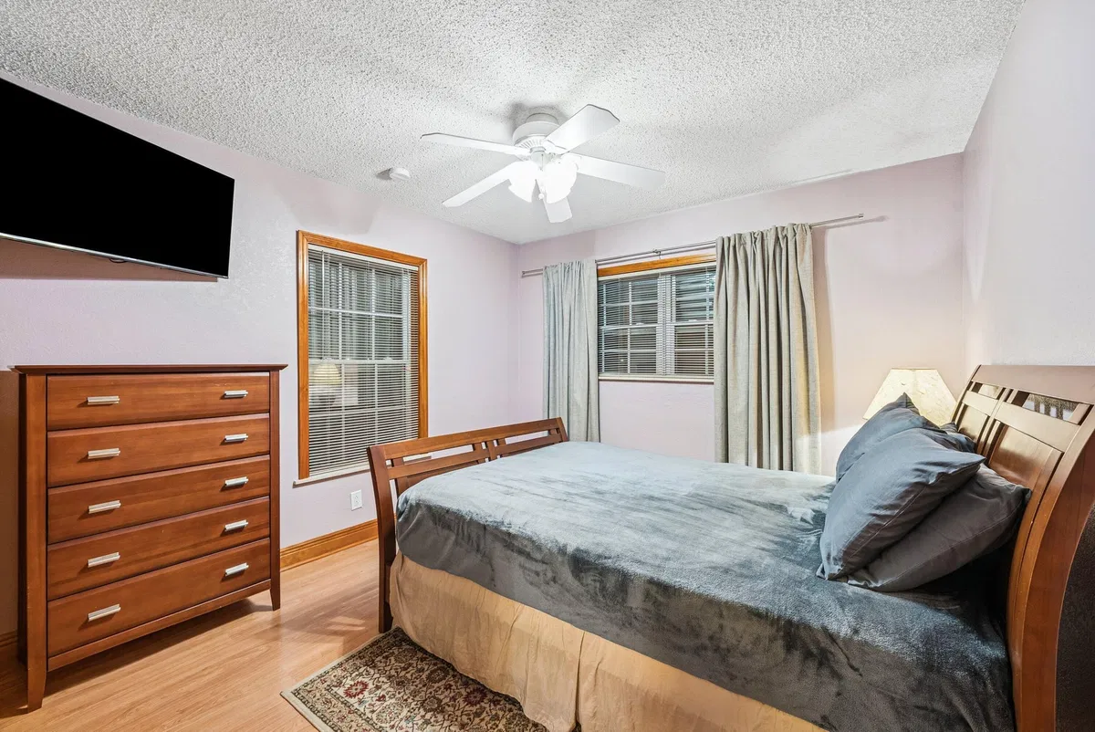 Residence photo 19