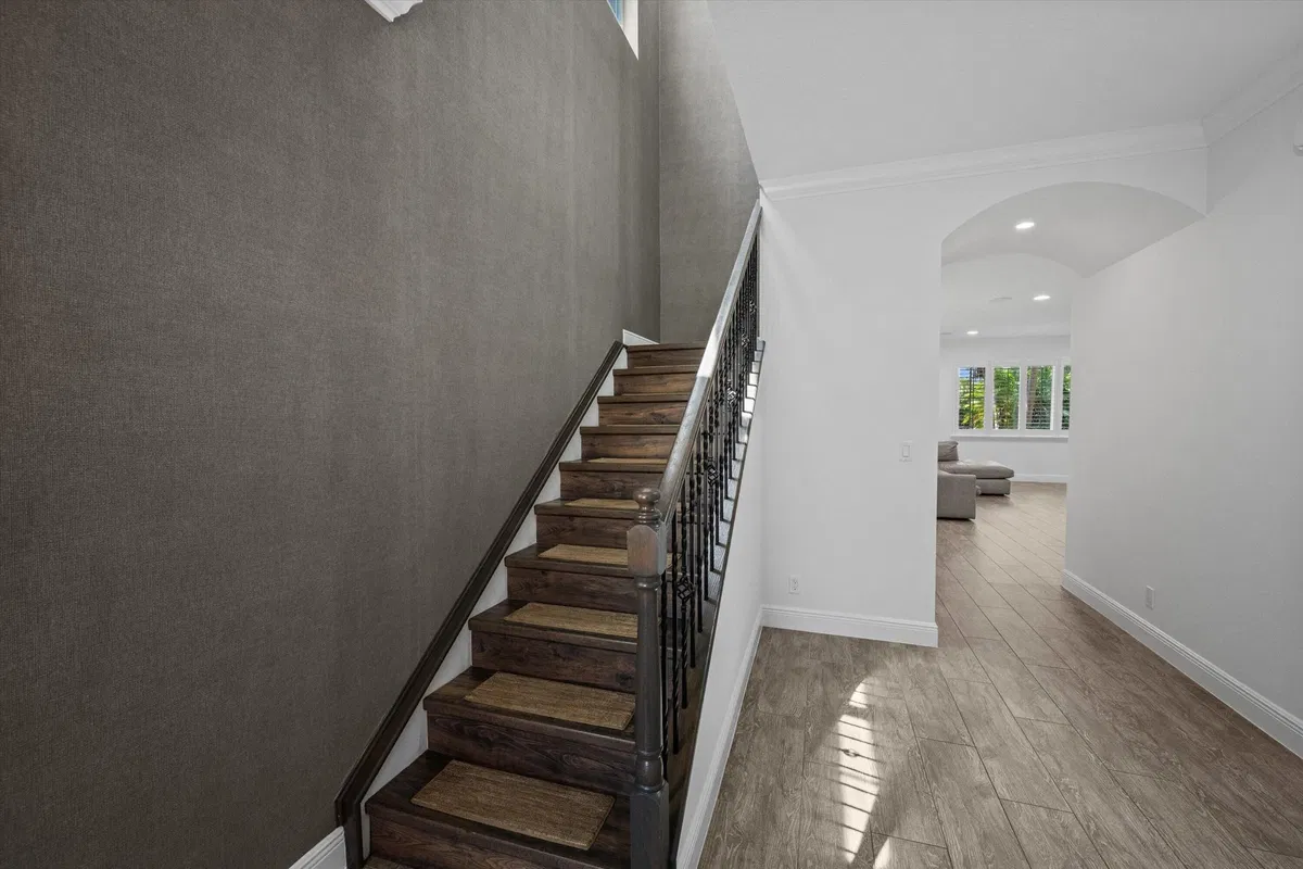  Residence photo 19