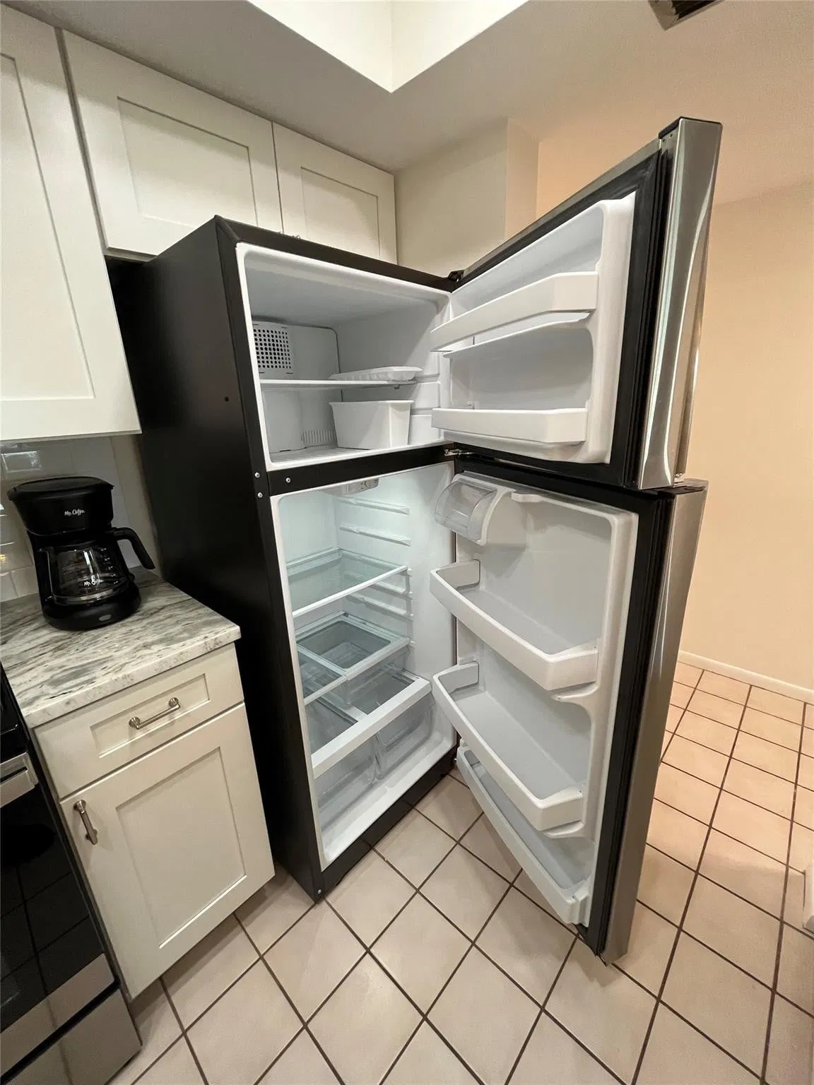 Unit 410 photo 7