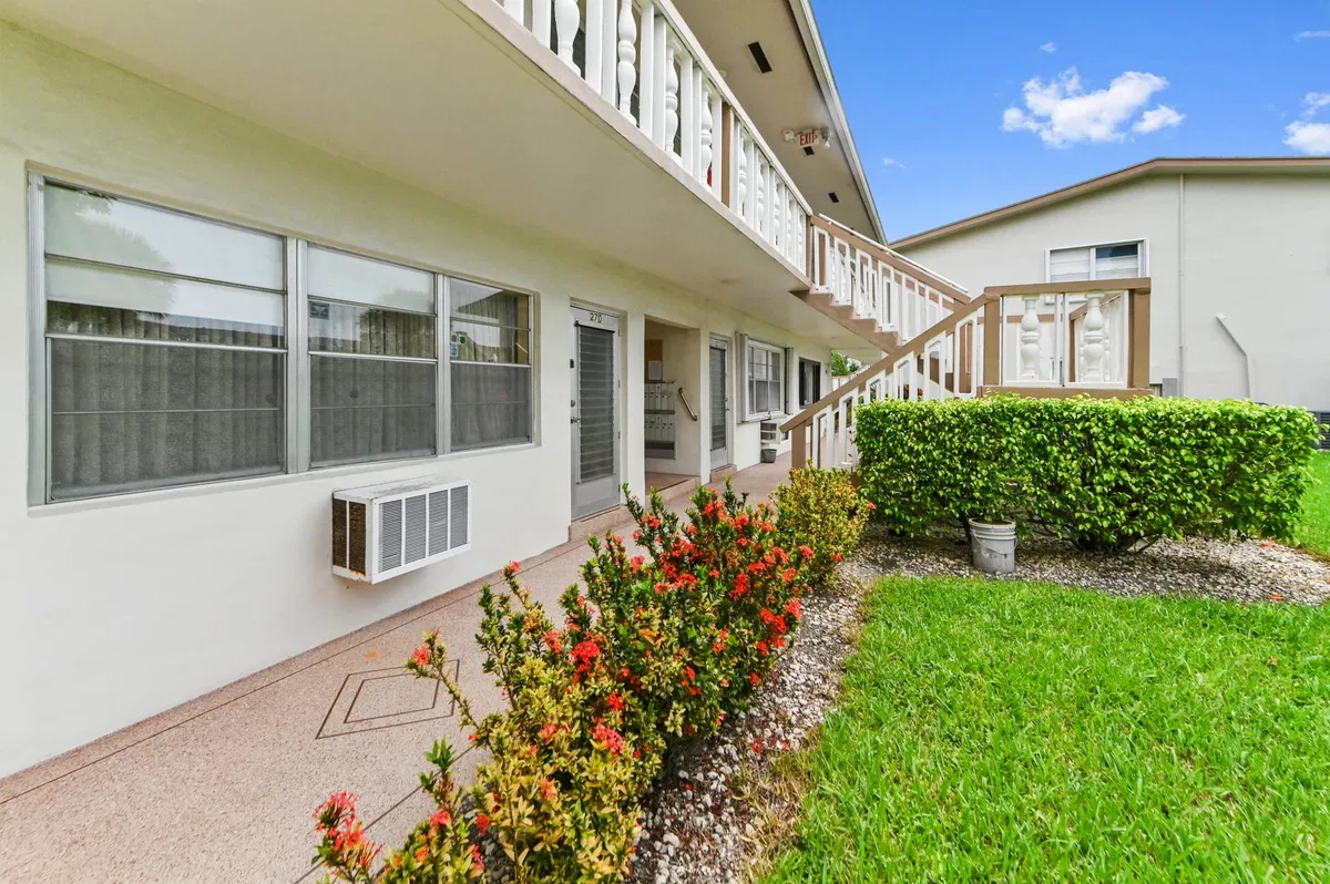  Residence photo 13