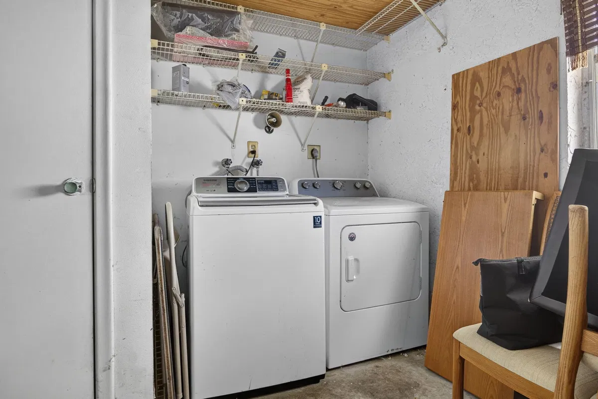 Residence photo 40