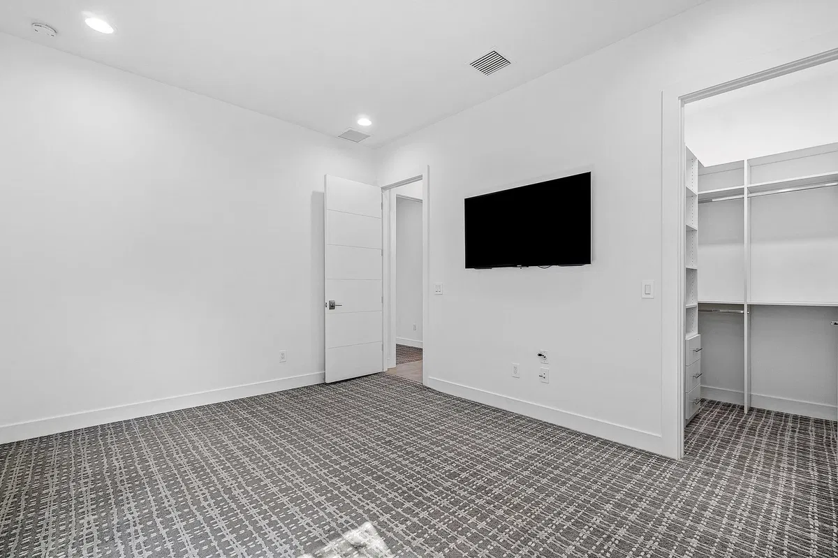 Boca Bridges Residence photo 43