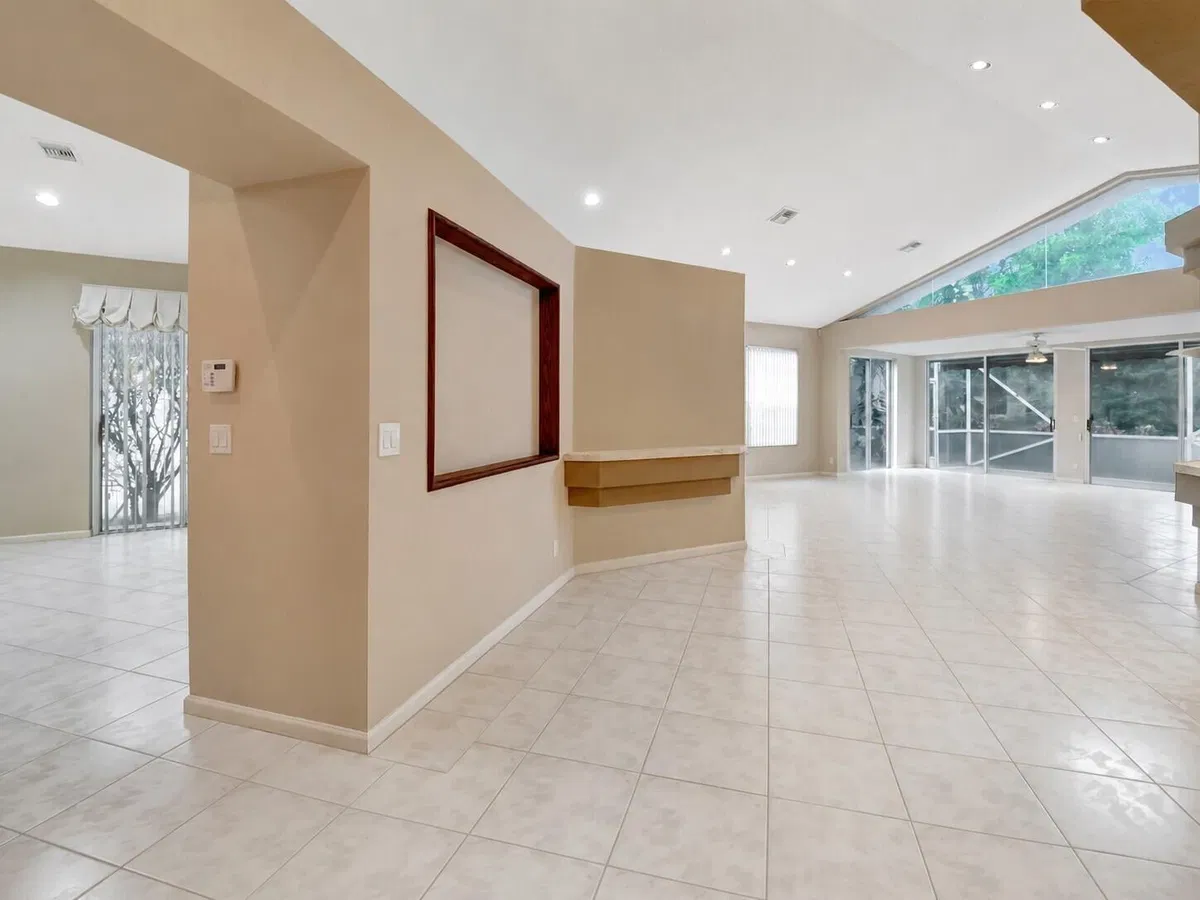 Residence photo 7