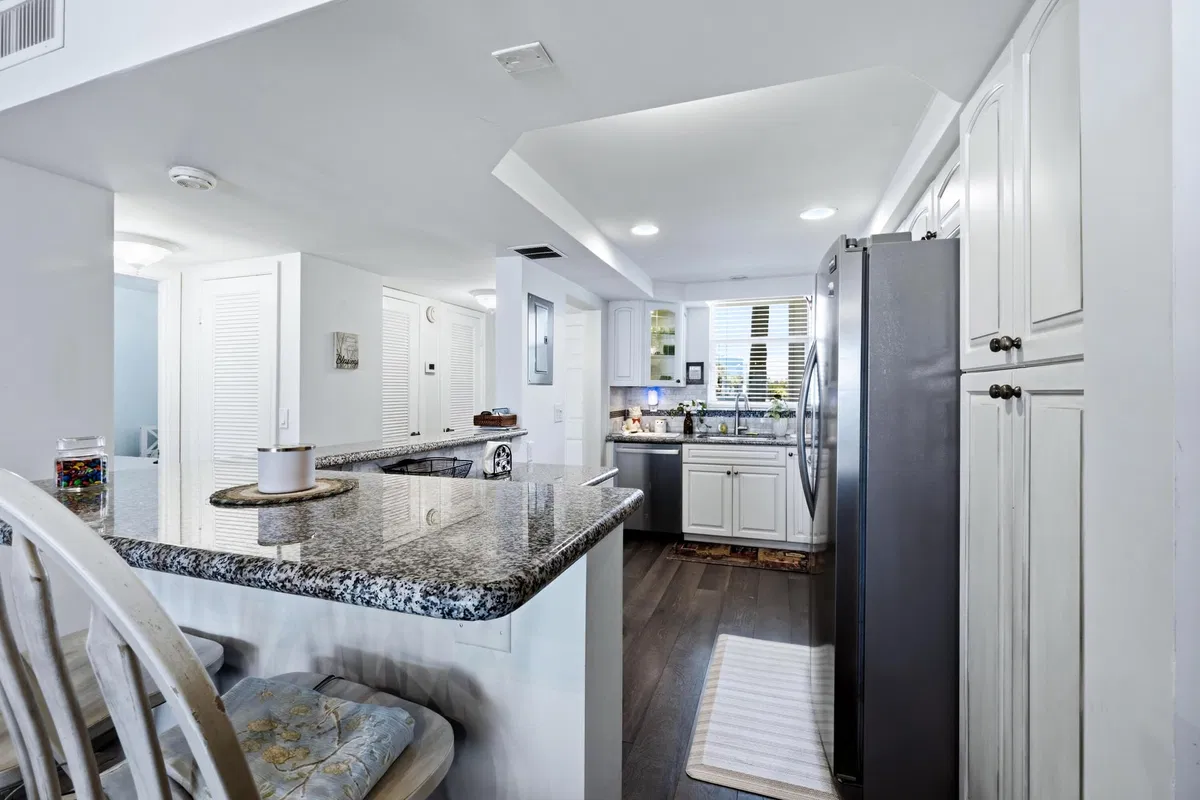 Paradise Harbour North Palm Beach Unit 203 photo 10