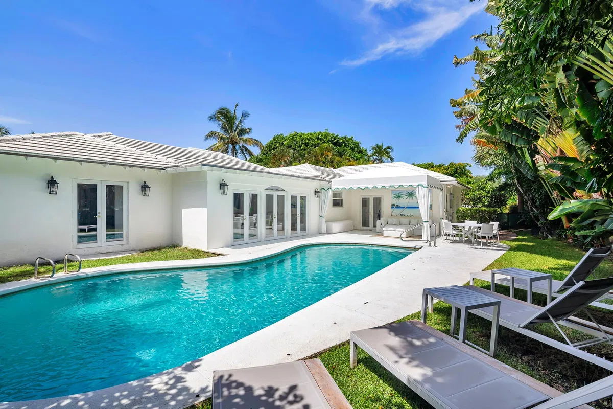 North End Palm Beach Residence