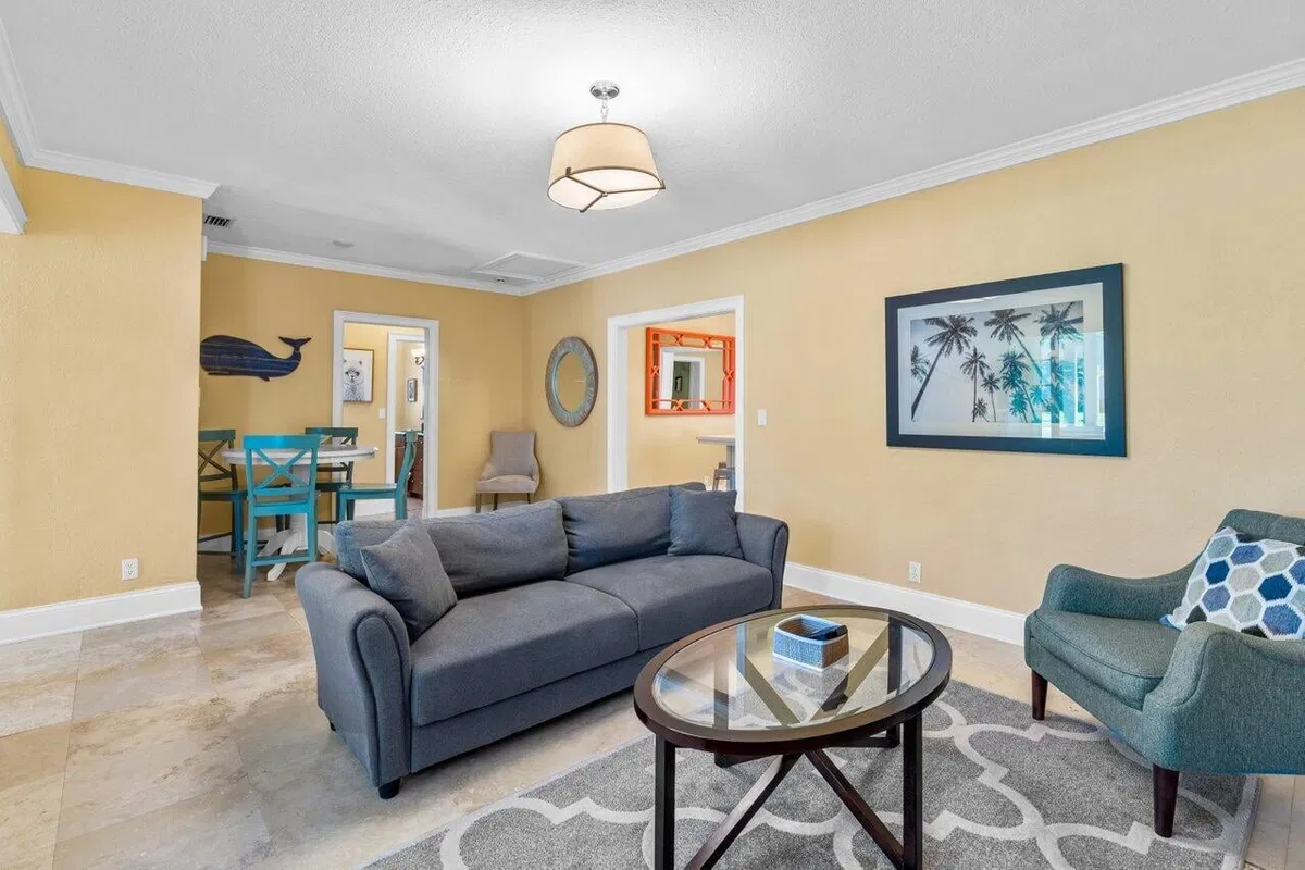 Residence photo 22