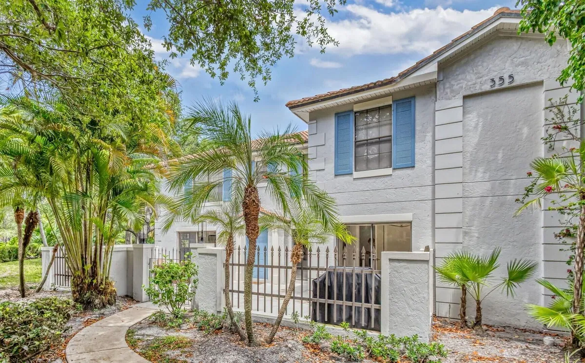 PGA National Palm Beach Gardens Unit 4