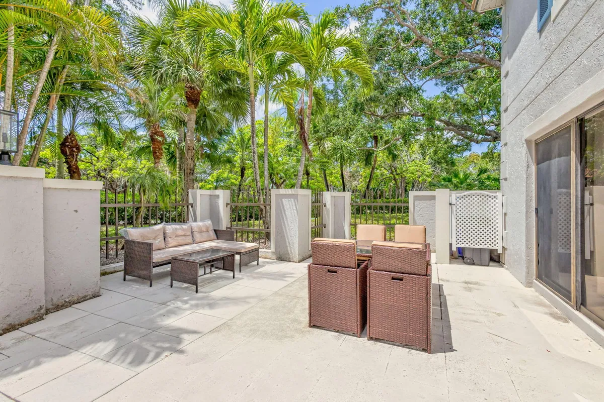 PGA National Palm Beach Gardens Unit 4 photo 7