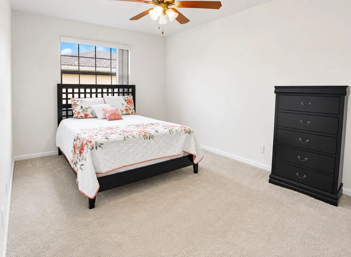 Residence photo 28