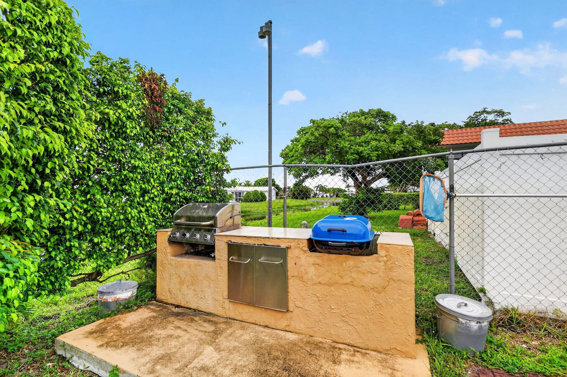 Unit J107 photo 40