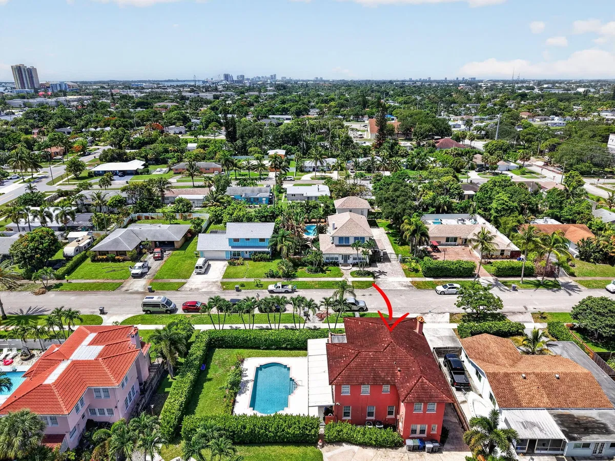  Residence photo 61